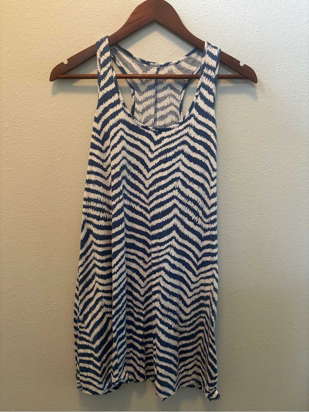 Lilly Pulitzer Blue and White Zigzag Racerback Tank Dress - size XS